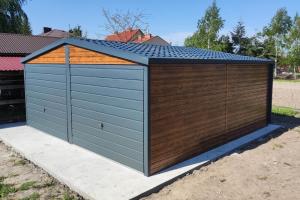 6x5 dwuspad EXTRALINE jasny orzech + ciemny grafit mat + rynny